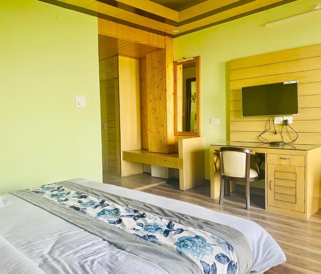 Royal Green Mashobra - Mountain And Valley View Rooms シムラー エクステリア 写真