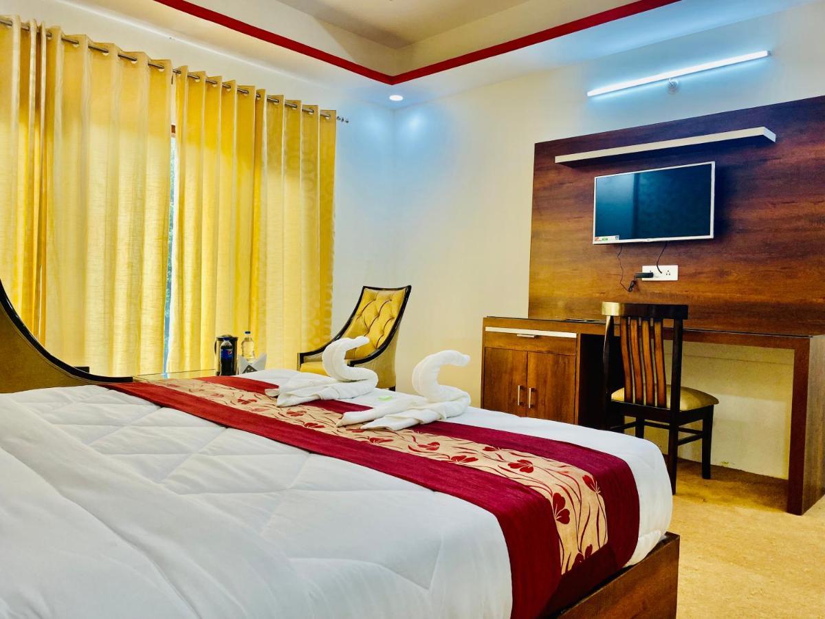 Royal Green Mashobra - Mountain And Valley View Rooms シムラー エクステリア 写真